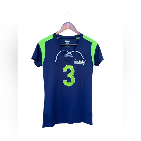 NFL Women’s Russell Wilson Seattle Seahawks Football Jersey Top Size Medium NWOT - Picture 1 of 7